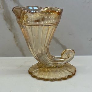 Vintage Jeanette Iridescent Depression Carnival Glass Cornucopia Horn Vase